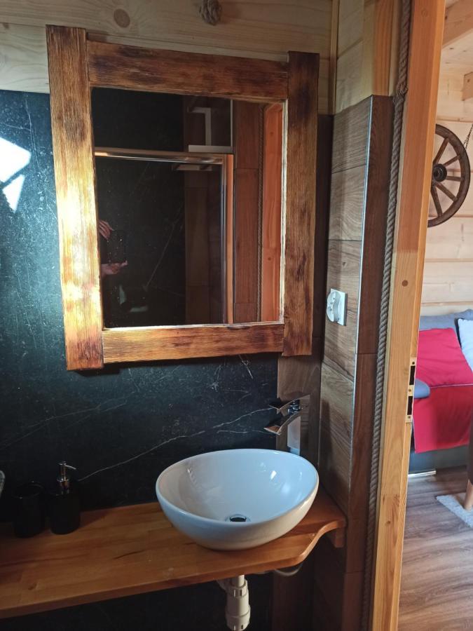Goralskie Hawran I Muran Z Jacuzzi Chalet *